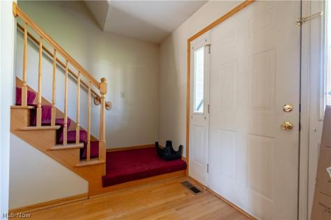 6246 Marelis Avenue NE Canton OH 44721