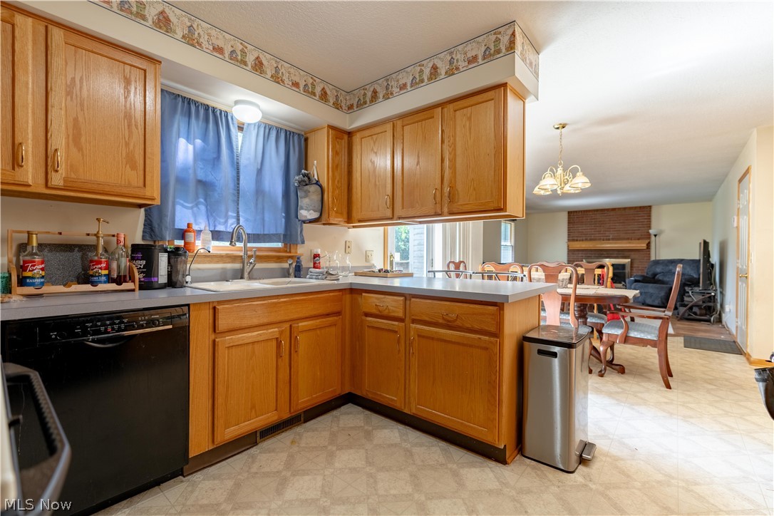 6246 Marelis Avenue NE Canton OH 44721