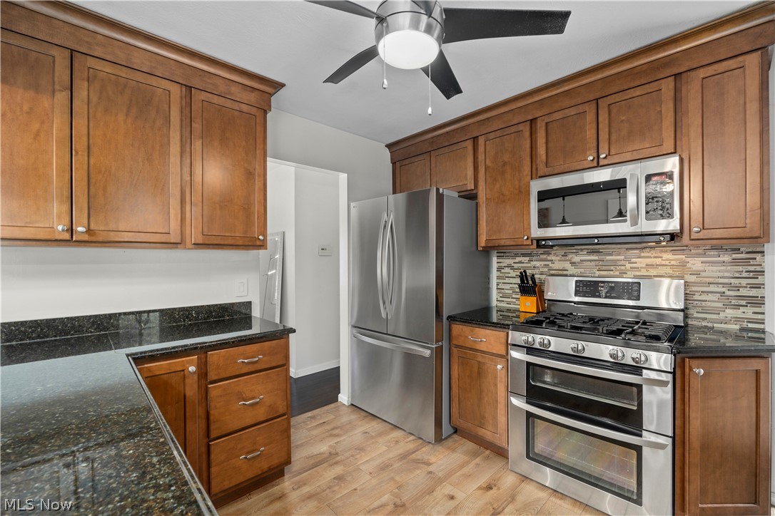 319 Erieview Boulevard Sheffield Lake OH 44054