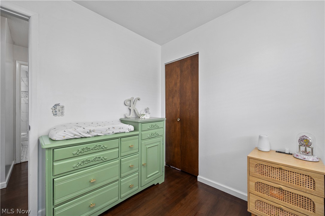 319 Erieview Boulevard Sheffield Lake OH 44054