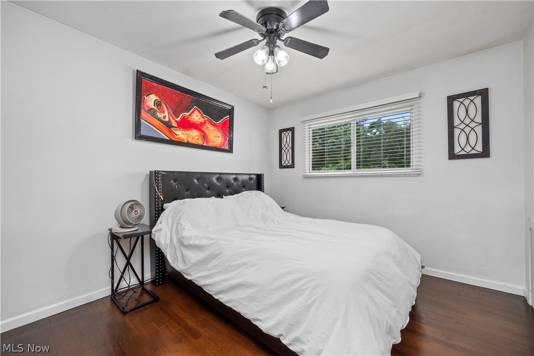 319 Erieview Boulevard Sheffield Lake OH 44054