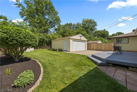 319 Erieview Boulevard Sheffield Lake OH 44054