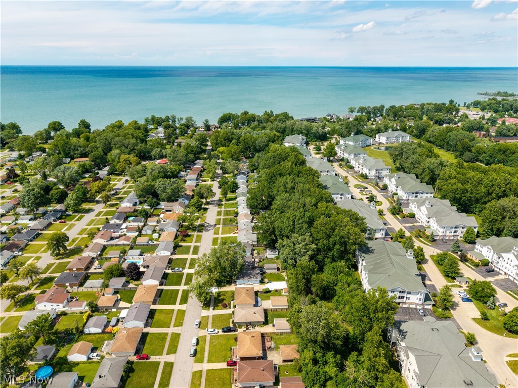 319 Erieview Boulevard Sheffield Lake OH 44054