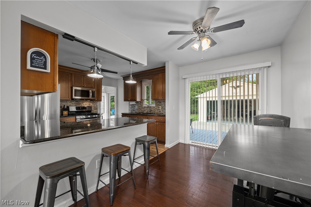 319 Erieview Boulevard Sheffield Lake OH 44054