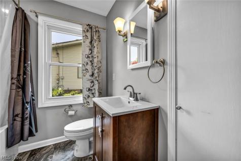7035 Farview Road Brecksville OH 44141