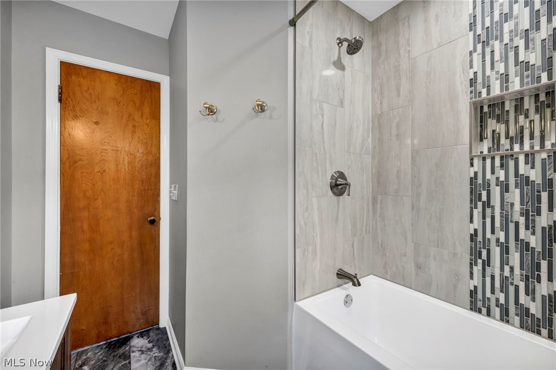 7035 Farview Road Brecksville OH 44141