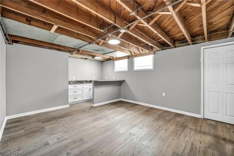 7035 Farview Road Brecksville OH 44141