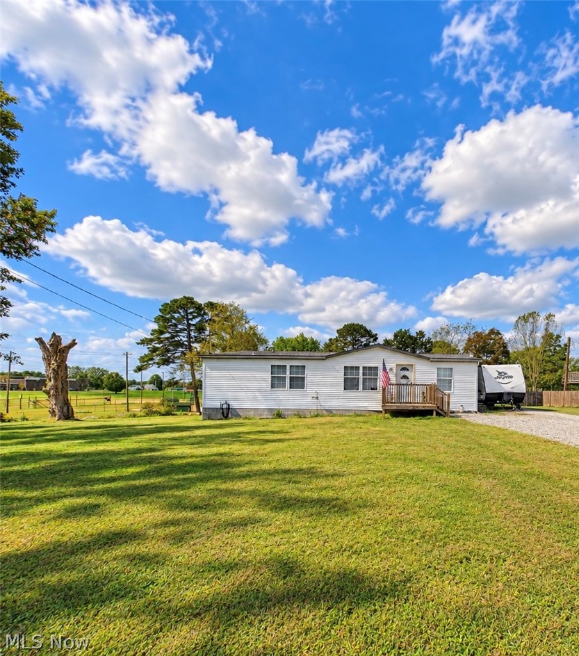 42153 Ash Street Reedsville OH 45772
