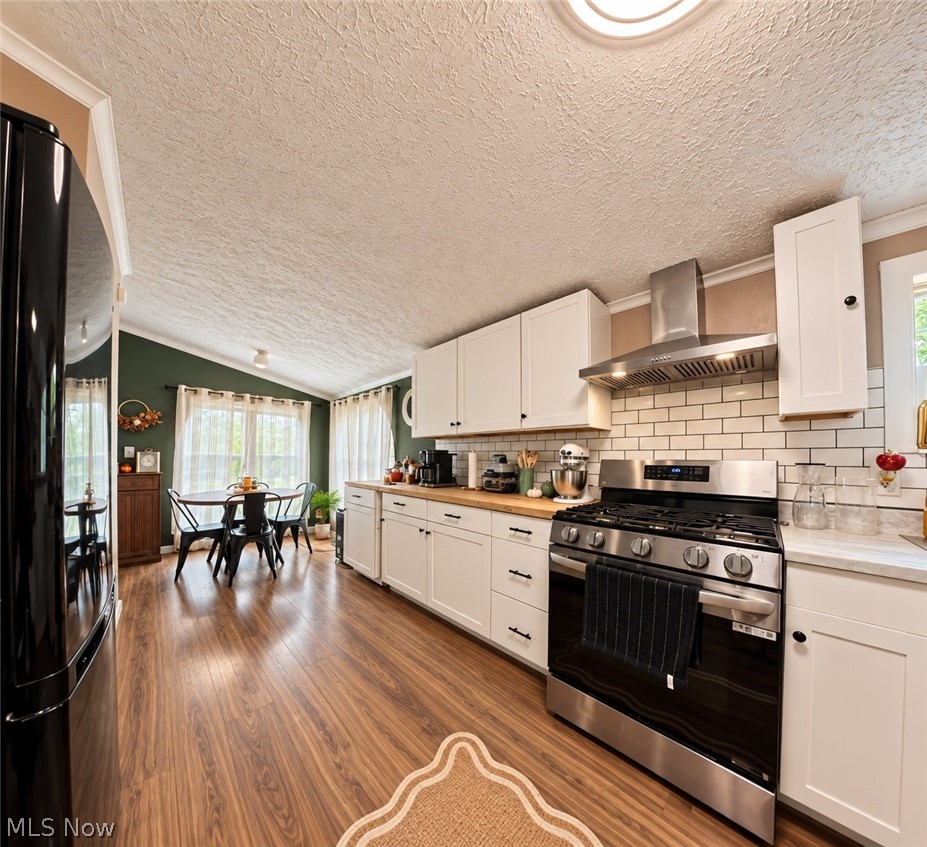 42153 Ash Street Reedsville OH 45772