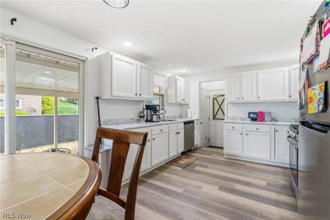 2148 Clearview Street NE Massillon OH 44646