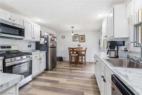 2148 Clearview Street NE Massillon OH 44646