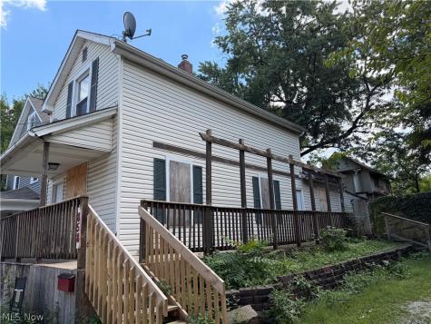 858 Forrest Drive Akron OH 44306