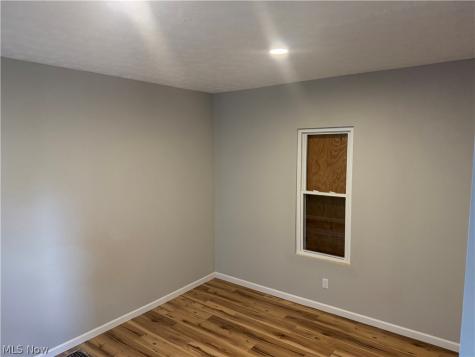 858 Forrest Drive Akron OH 44306