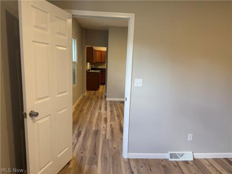 858 Forrest Drive Akron OH 44306