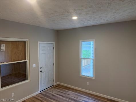 858 Forrest Drive Akron OH 44306