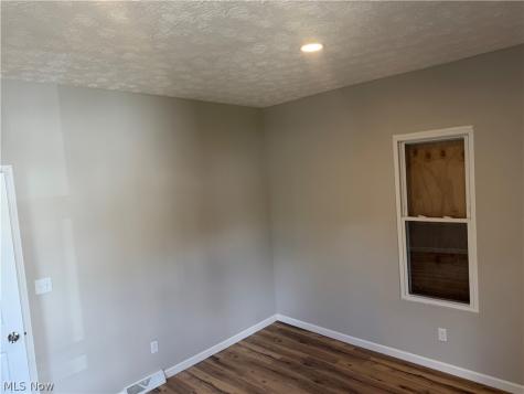 858 Forrest Drive Akron OH 44306