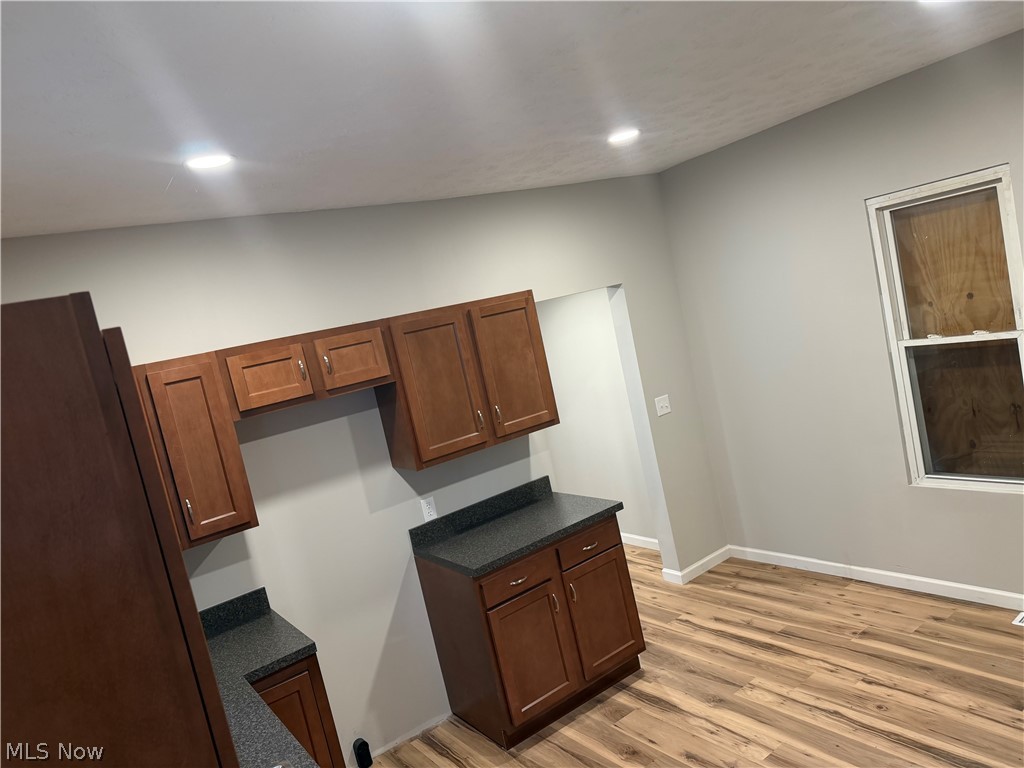 858 Forrest Drive Akron OH 44306