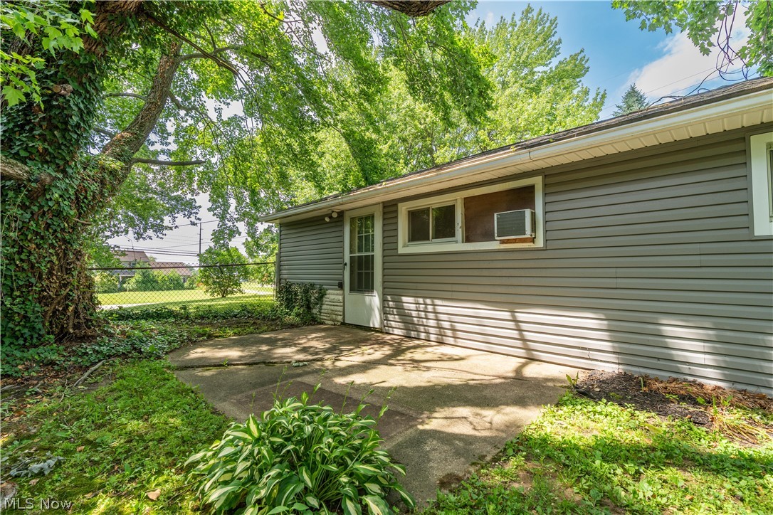 5061 Thursby Road North Canton OH 44720