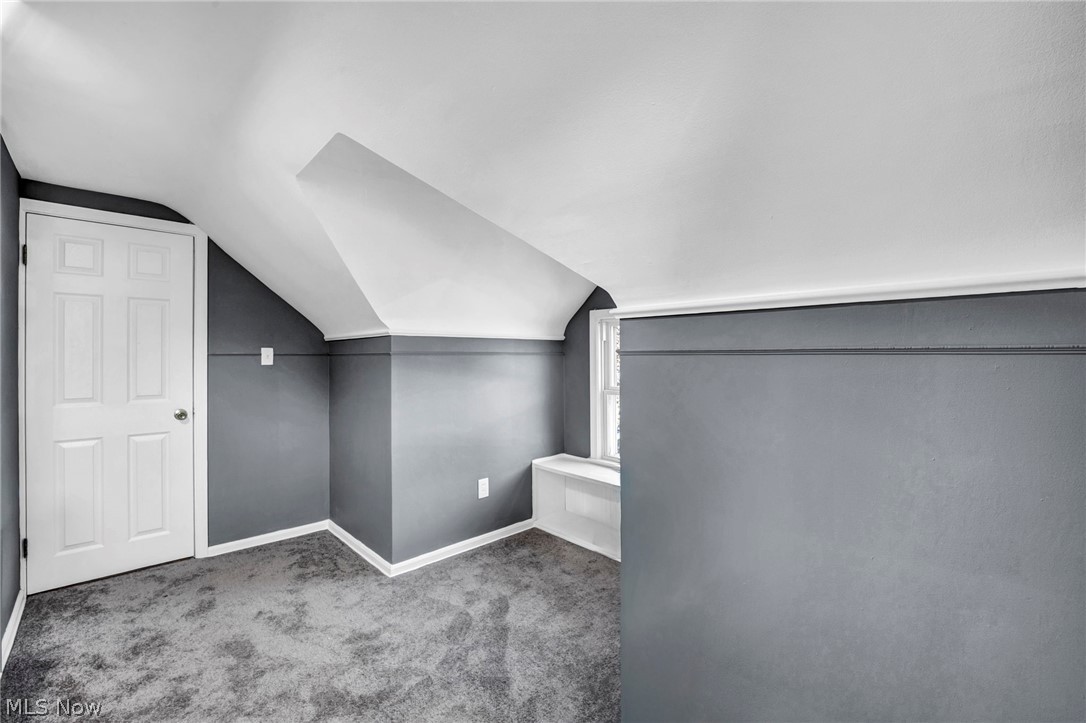 7198 Greenleaf Avenue Parma OH 44130