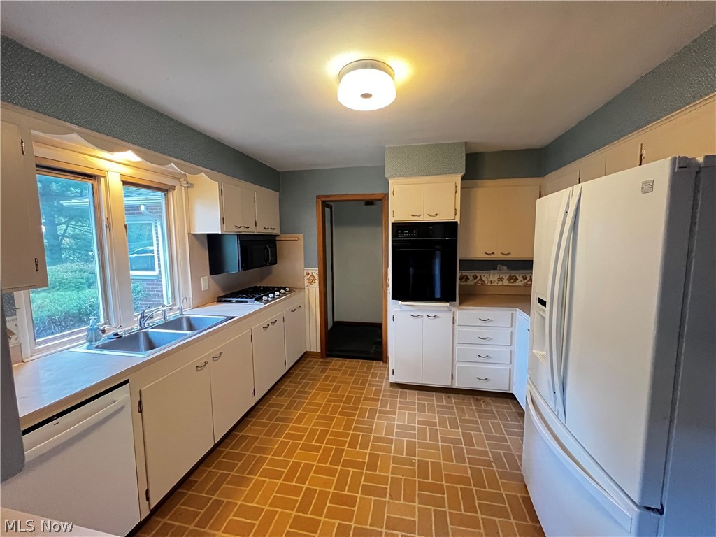 7447 Sylvan Drive Kent OH 44240