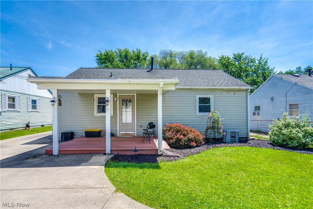 2313 Bollinger Avenue NE Canton OH 44705