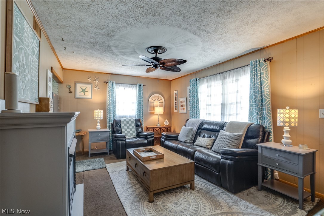 2313 Bollinger Avenue NE Canton OH 44705