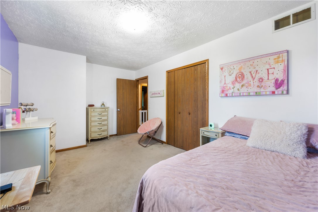 11599 Hoover Avenue NW Uniontown OH 44685