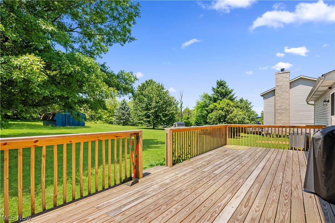 11599 Hoover Avenue NW Uniontown OH 44685