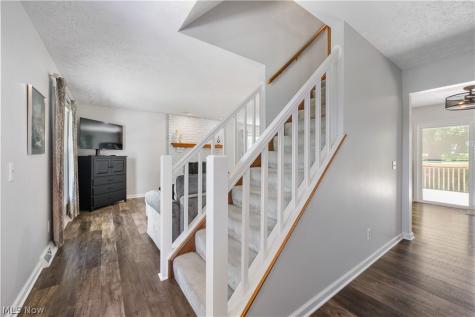 11599 Hoover Avenue NW Uniontown OH 44685