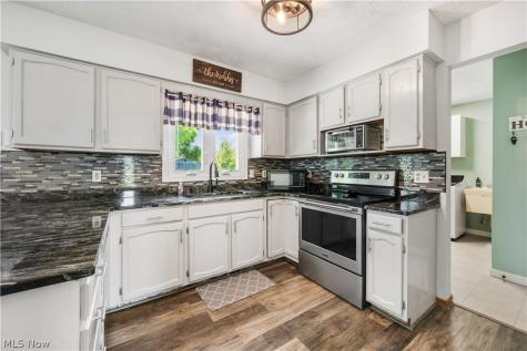 11599 Hoover Avenue NW Uniontown OH 44685