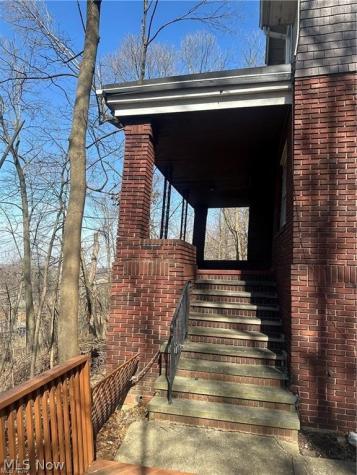 19201 Shawnee Road Euclid OH 44117