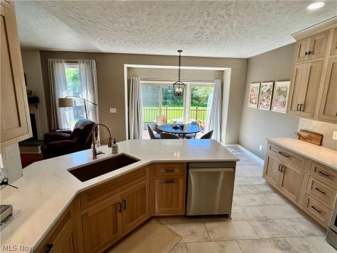 4842 Ridge Road Wadsworth OH 44281