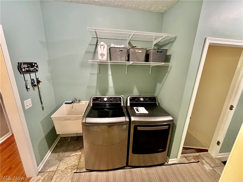 4842 Ridge Road Wadsworth OH 44281