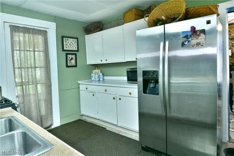 315 W Park Avenue Niles OH 44446