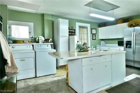 315 W Park Avenue Niles OH 44446