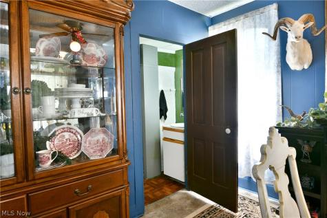 315 W Park Avenue Niles OH 44446