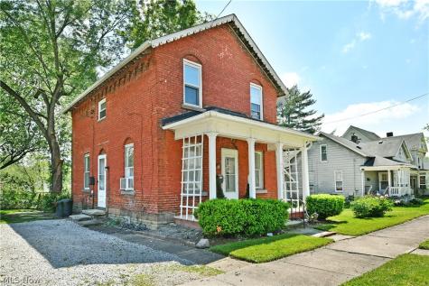315 W Park Avenue Niles OH 44446