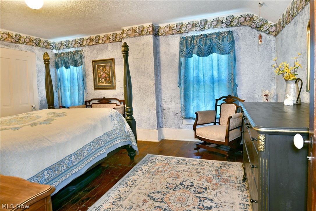 315 W Park Avenue Niles OH 44446