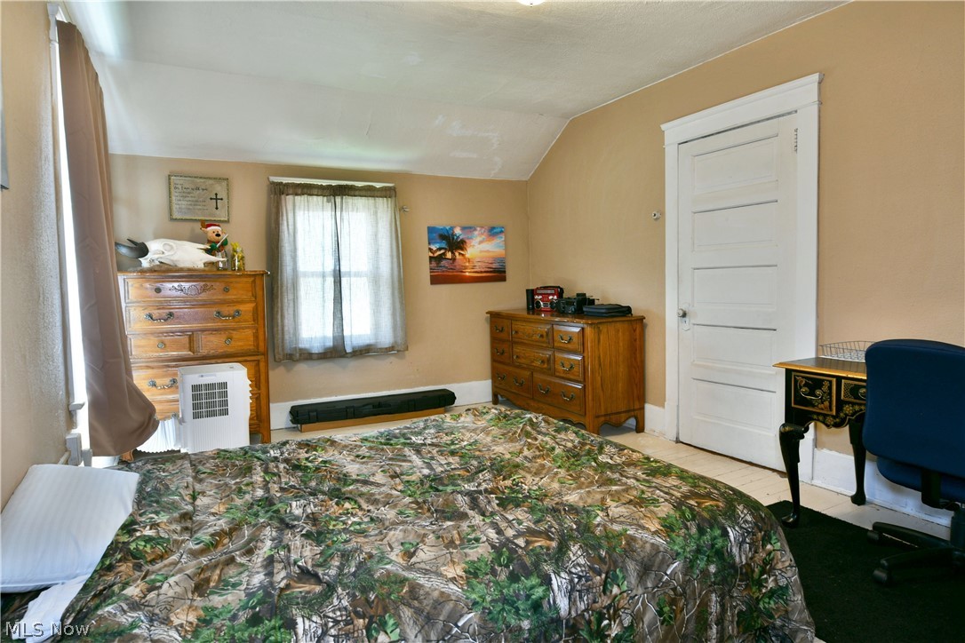 315 W Park Avenue Niles OH 44446