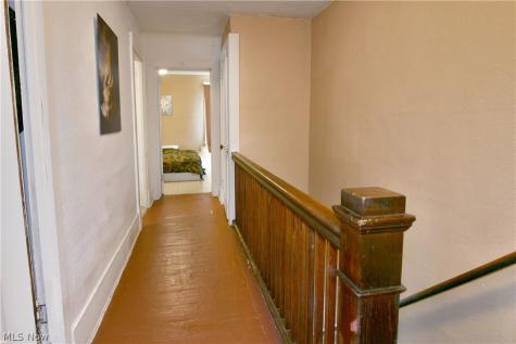 315 W Park Avenue Niles OH 44446