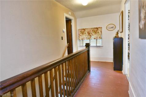 315 W Park Avenue Niles OH 44446