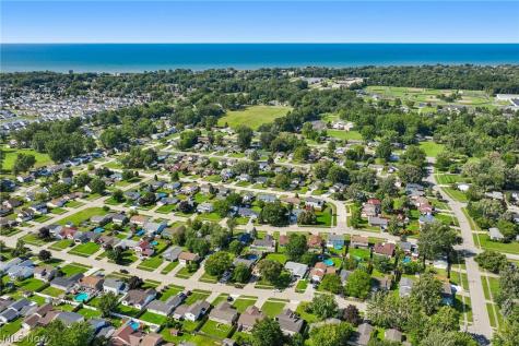 2711 W 39th Street Lorain OH 44053