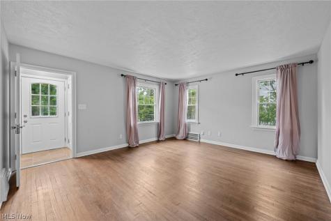 3504 E Scarborough Road Cleveland Heights OH 44118