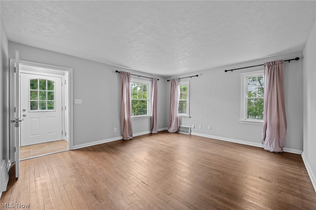 3504 E Scarborough Road Cleveland Heights OH 44118