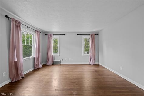 3504 E Scarborough Road Cleveland Heights OH 44118
