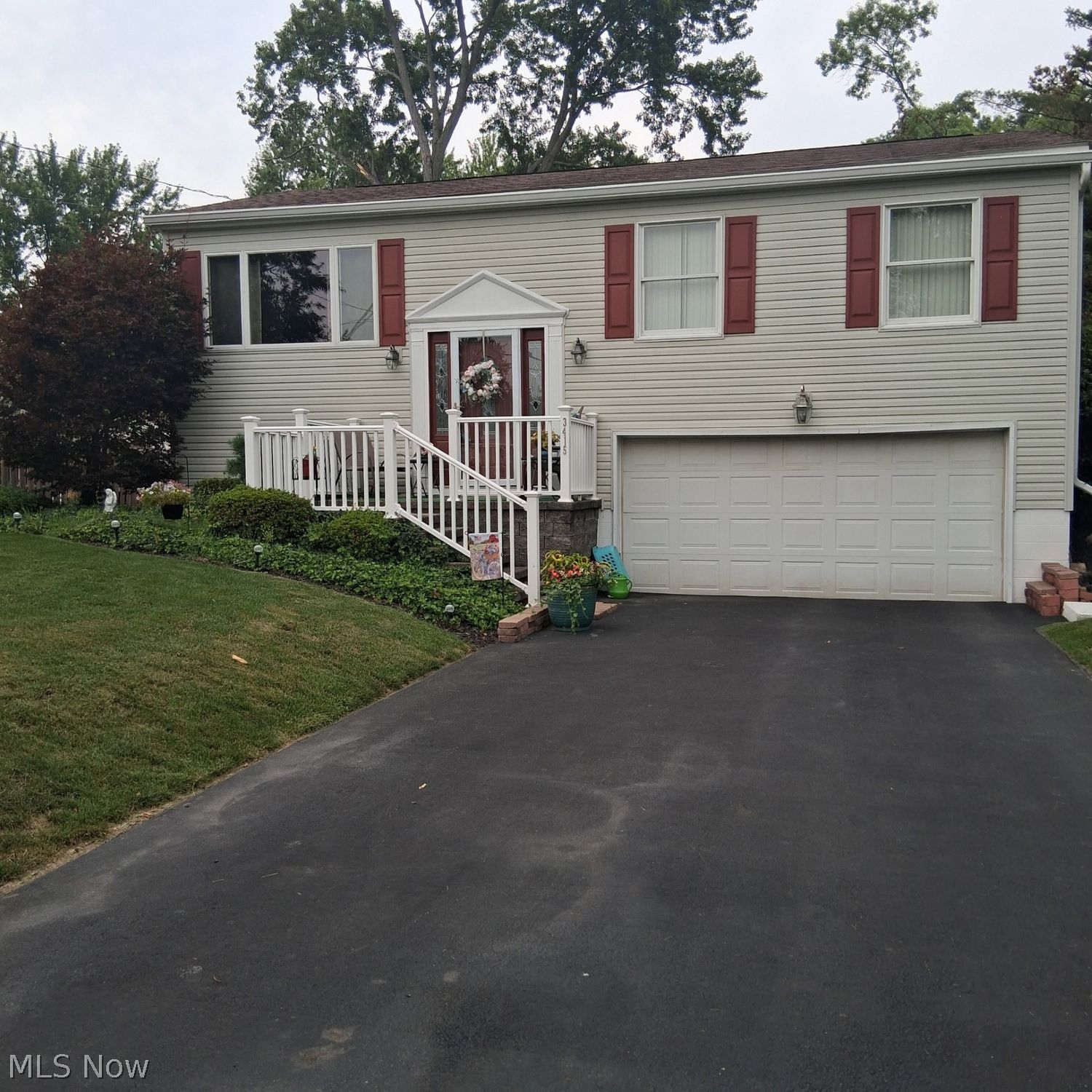 3415 Rebecca Drive Canfield OH 44406