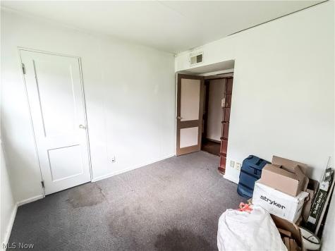607 Cutler Street Marietta OH 45750