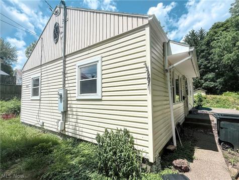 607 Cutler Street Marietta OH 45750