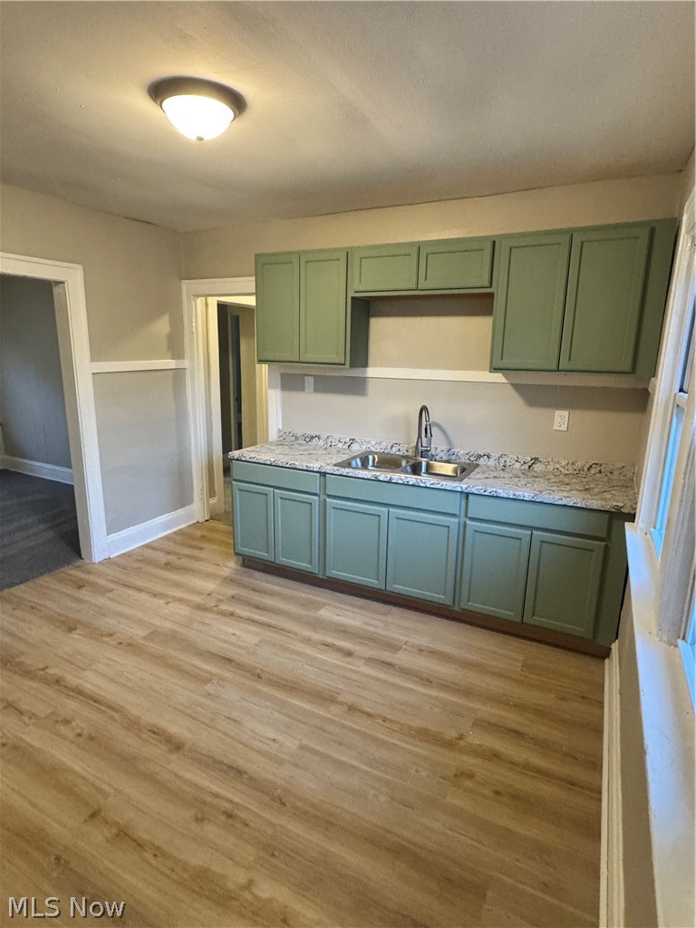 12709 Dove Avenue Cleveland OH 44105