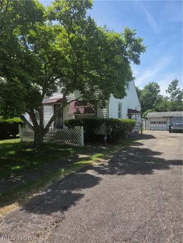3942 East 188 Street Cleveland OH 44122
